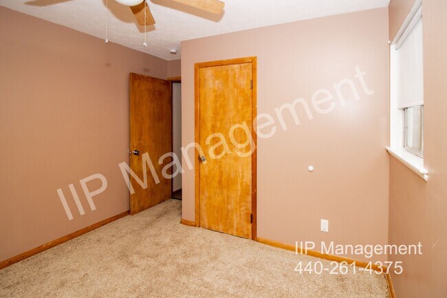 Building Photo - 14152 Berwyn Ave
