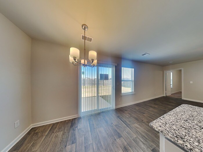 Building Photo - 64 Blue Fescue Way