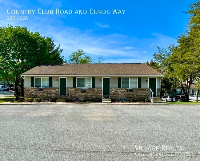 Building Photo - 613 Country Club Rd