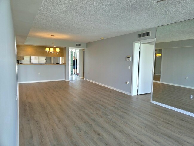 Building Photo - 2421 Village Blvd