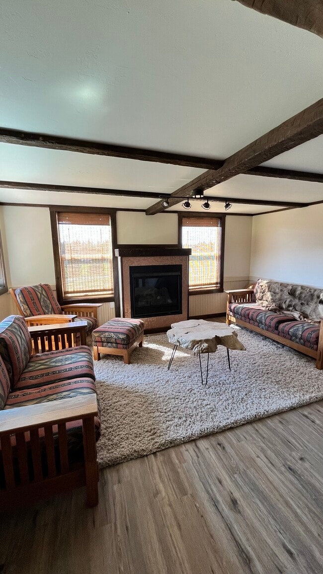 Building Photo - 311 Cottage Wood Ln