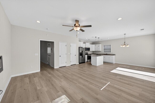 Building Photo - 4119 Thimbleberry Dr