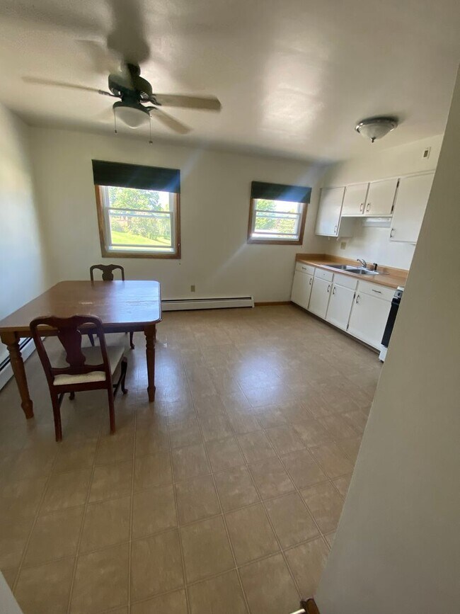 Building Photo - Five Roses Ellsworth Bldg. #1