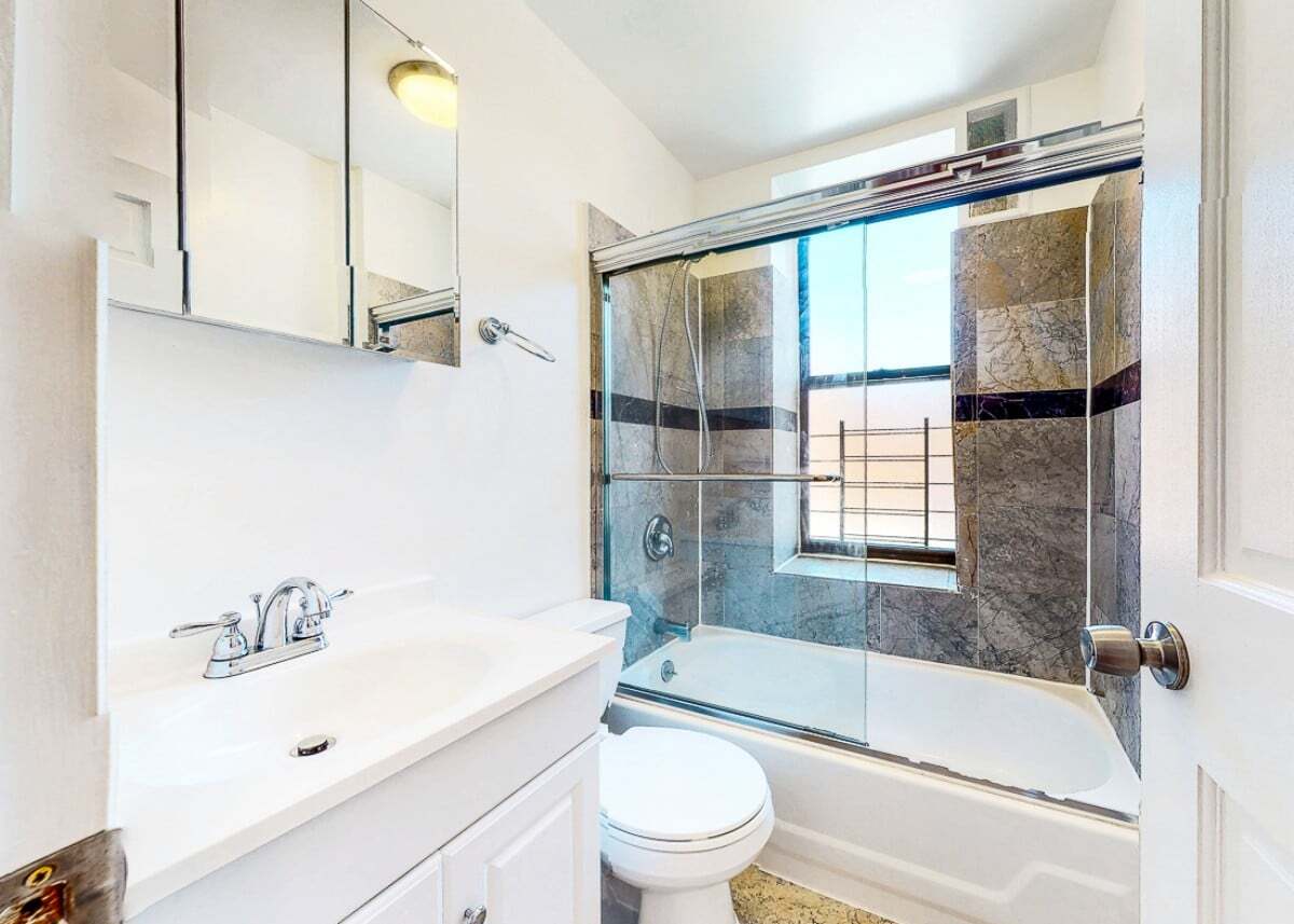 Building Photo - West 150th Street