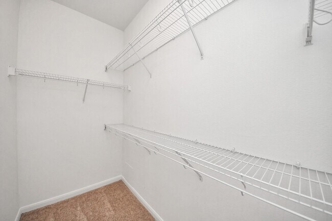 Building Photo - 3001 Murworth Dr