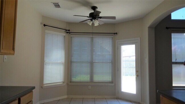 Building Photo - 4822 Schiller Park Ln