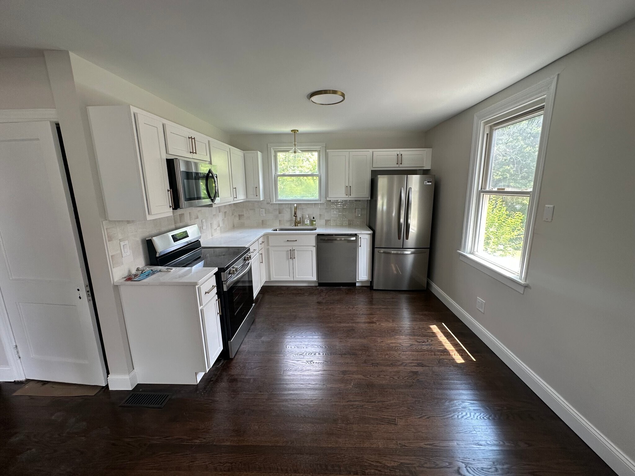 Building Photo - 3896 Weirman Ave