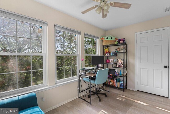 Building Photo - 3313 Wyndham Cir