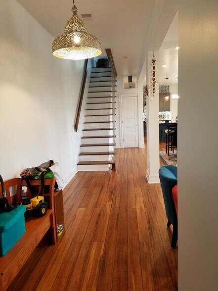 Stairs to Upstairs - 4530 9th St NW