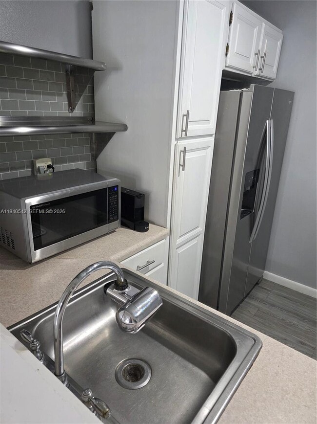 Building Photo - 8065 SW 107th Ave