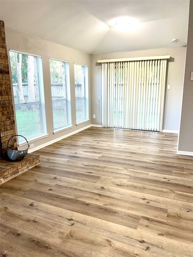 Building Photo - 3111 Timber View Dr