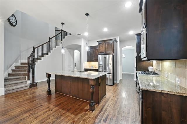 Building Photo - 5613 Fringetree Dr