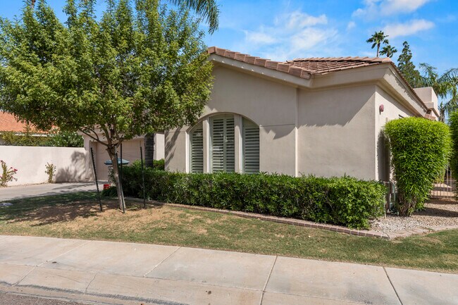 Building Photo - 7805 N 78th St