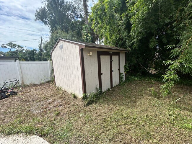 Building Photo - 1271 McNeill Rd