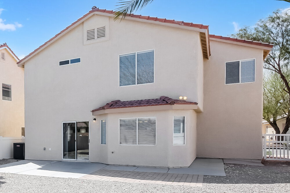 Building Photo - 4944 Sapphire Light St