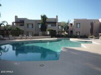 Building Photo - 11260 N 92nd St