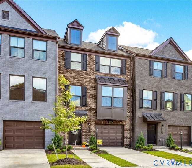 Primary Photo - 1255 Lazy River Rd