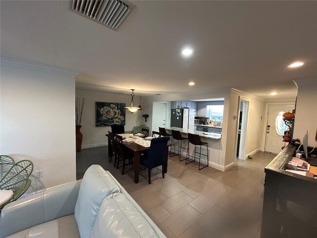 Building Photo - 10400 Linda Sue Ct