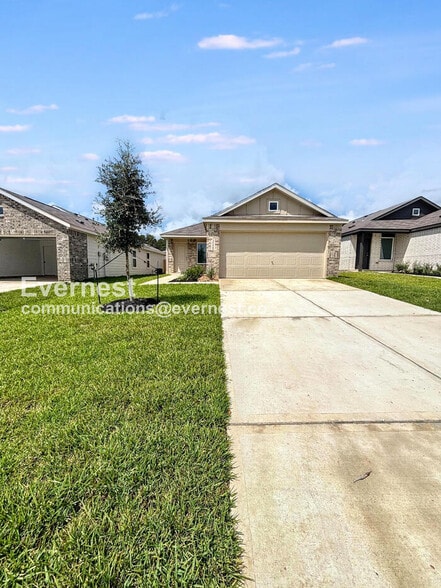 Primary Photo - 31445 Moore Rd