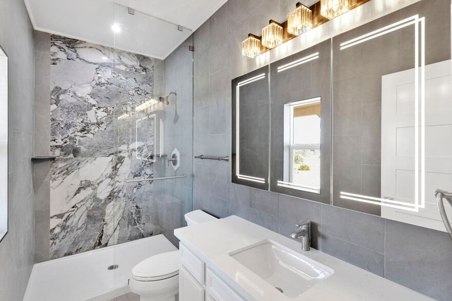 Building Photo - 24548 Ledbury Rd