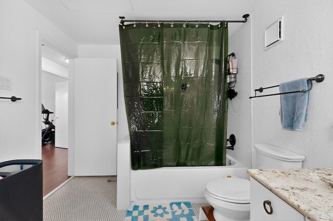 Building Photo - 5859 Frankford Rd