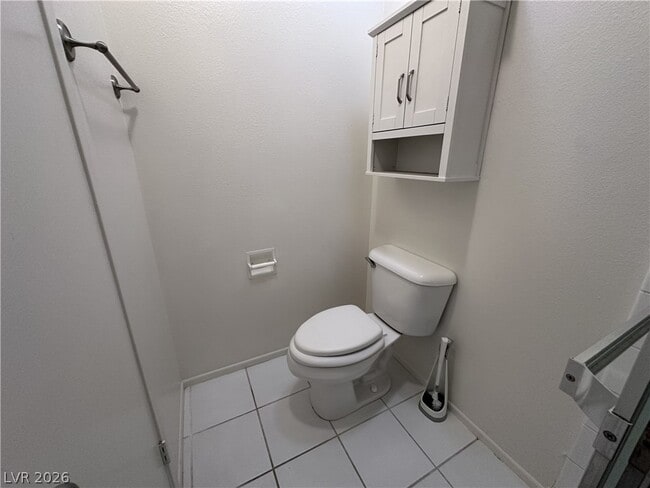 Building Photo - 7213 Roe Ct