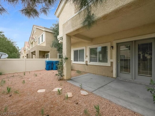 Building Photo - 10653 Petricola St