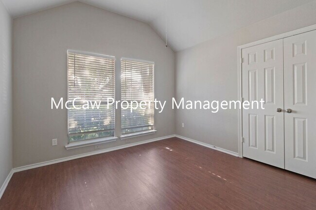 Building Photo - 7012 Deer Ridge Dr
