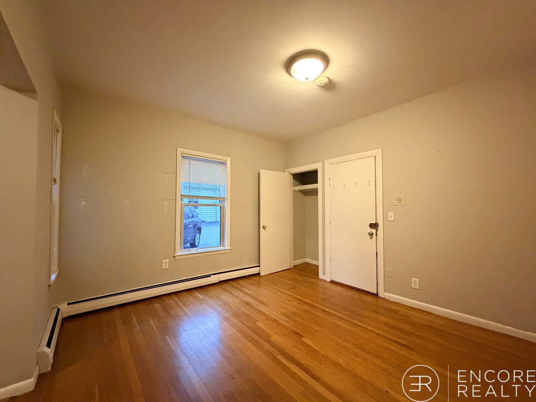 Building Photo - 9 Elmer St