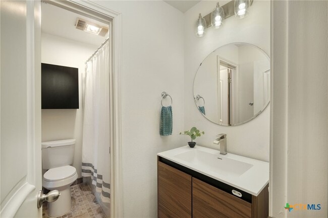 Building Photo - 30209 Oak Tree Dr