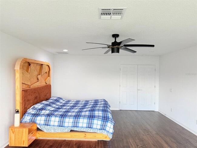 Building Photo - 11131 Sundrift Dr