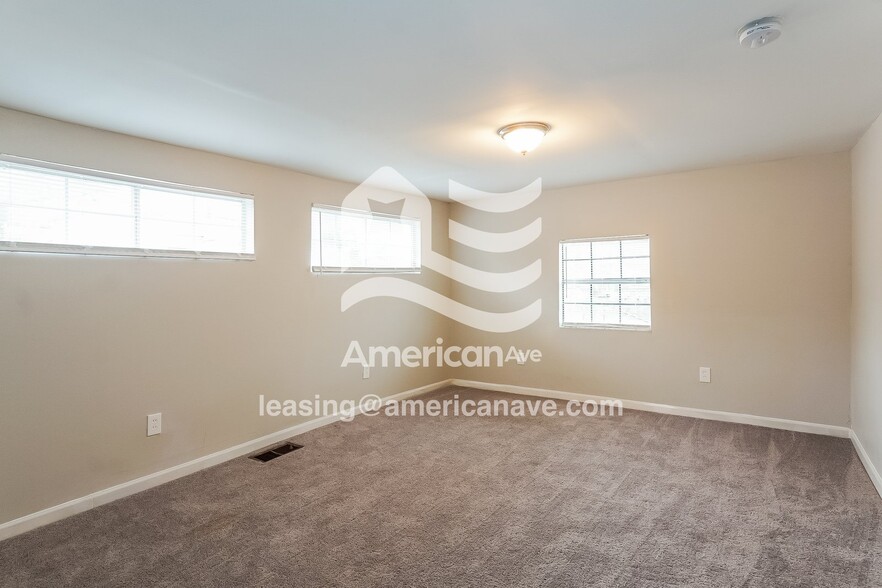 Building Photo - 1804 31st St SW