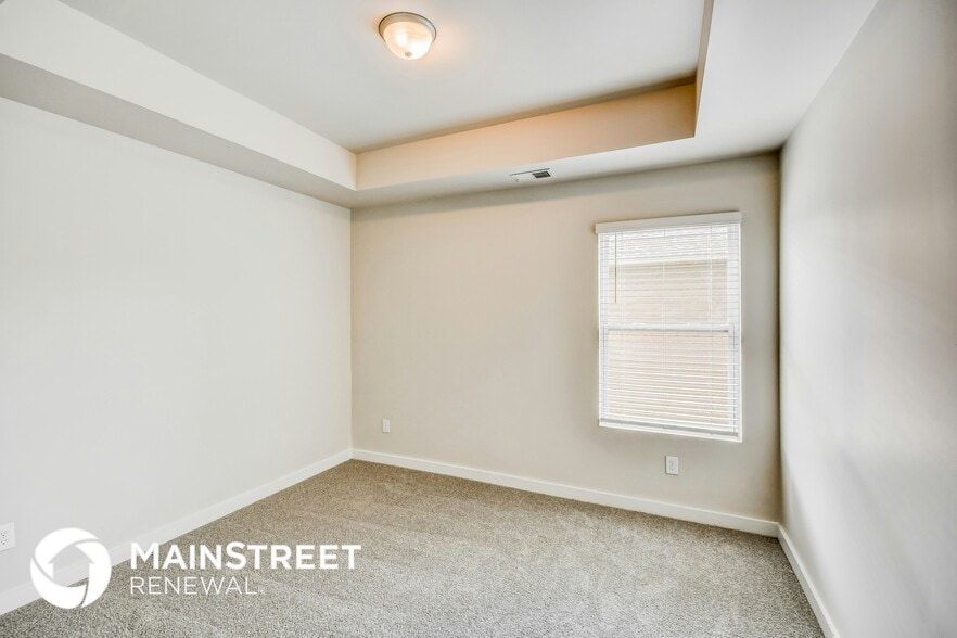 Building Photo - 5735 Cheshire Cove Cir