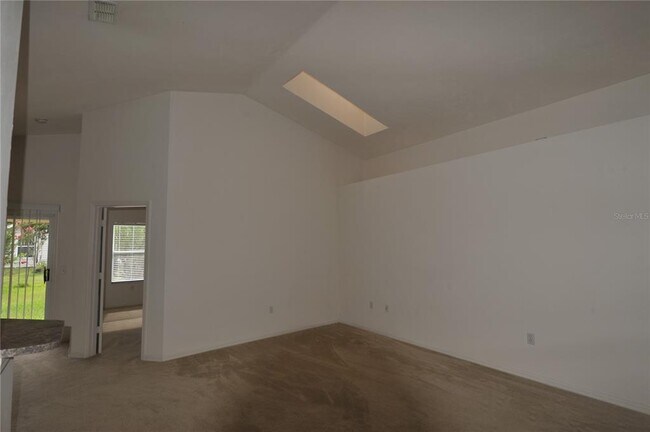 Building Photo - 4930 NW 20th Dr