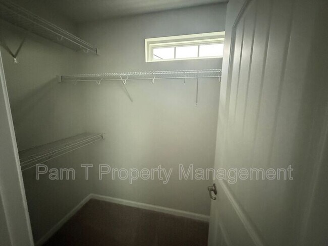 Building Photo - 103 Peabody St