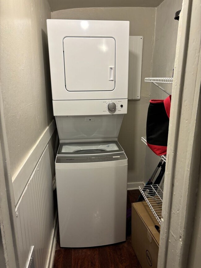 Building Photo - Cozy 1 bed/1 bath House in La Crosse