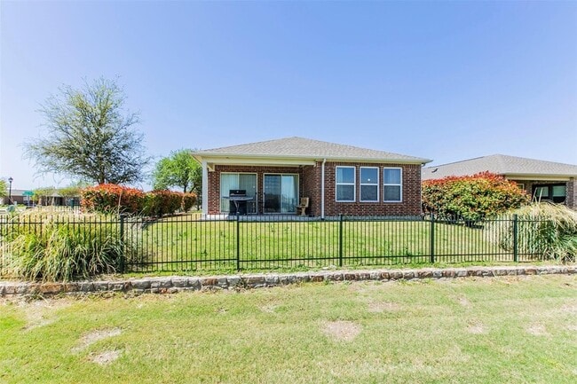 Building Photo - 7414 Birmingham Forest Dr