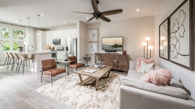 Building Photo - 563 Parsons Way