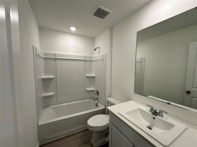 Building Photo - 6307 Kingfisher Wy