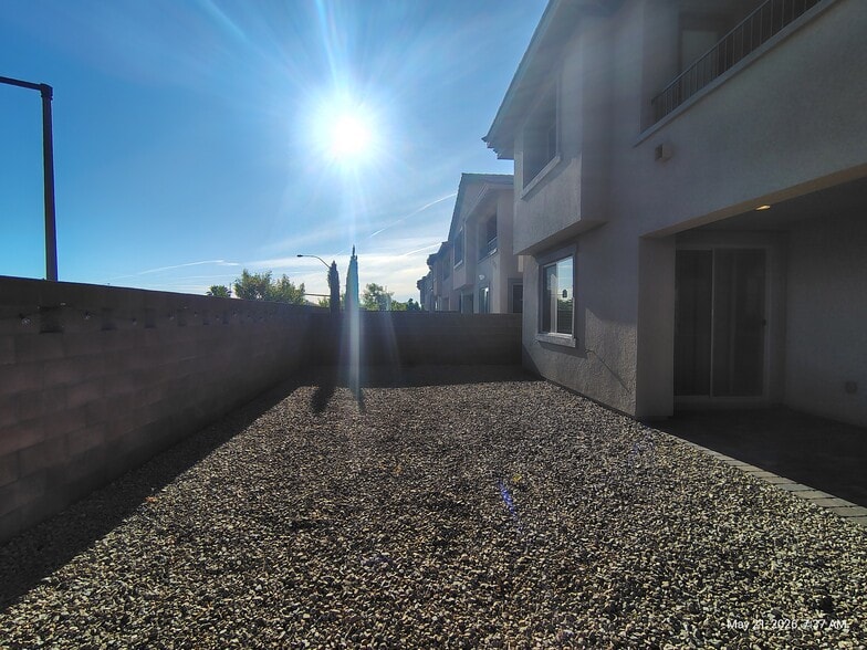Building Photo - 9648 Sunstone Sparkle Ave