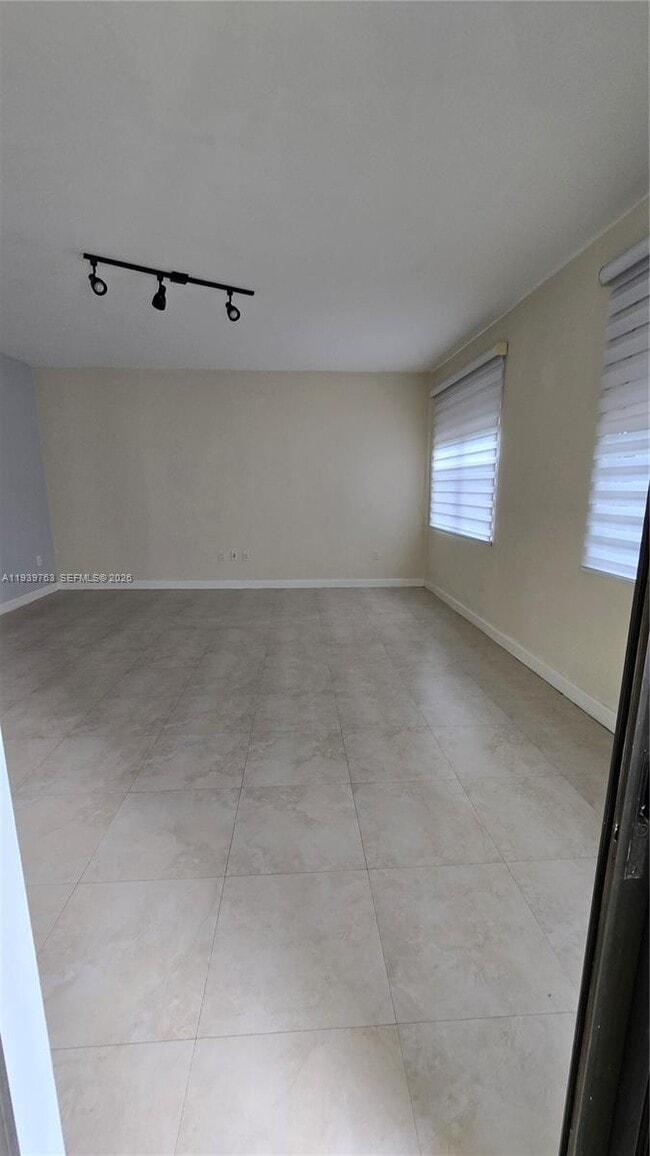 Building Photo - 10320 NW 70th Terrace