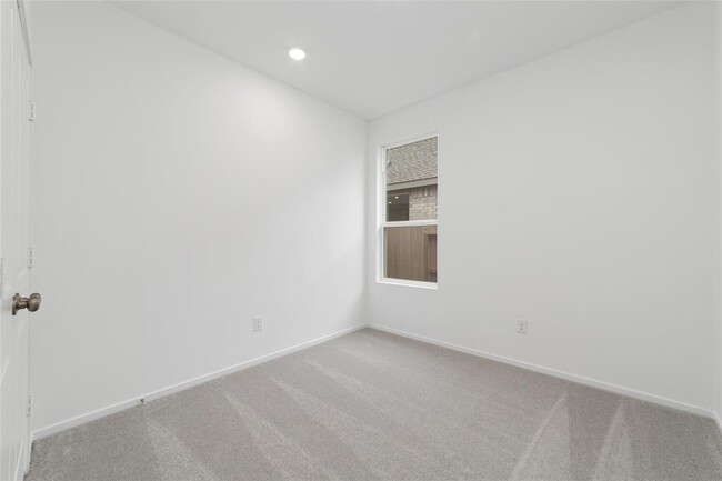 Building Photo - 6422 Orchid Bch Dr