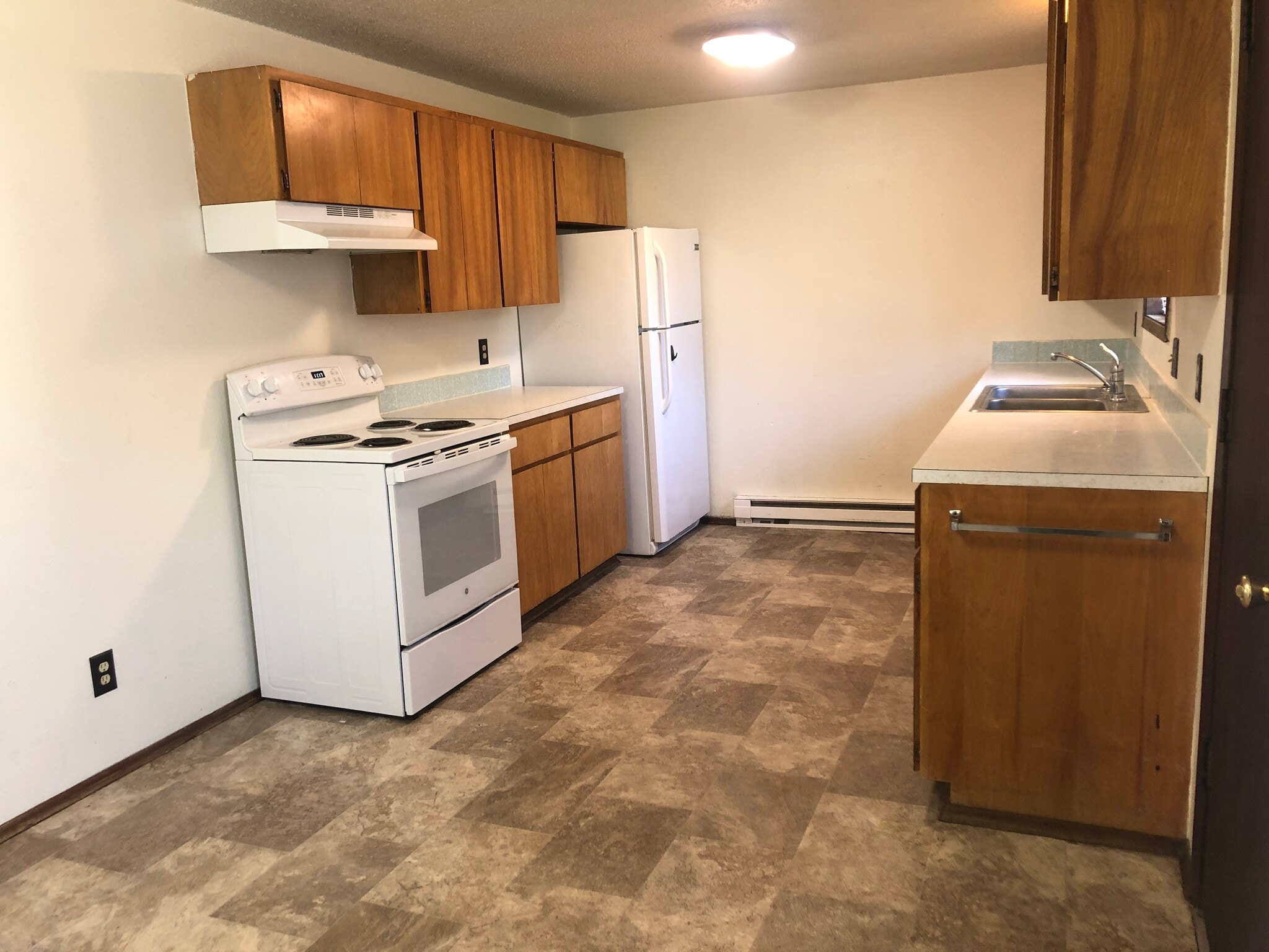 Building Photo - 255 NW Ann St