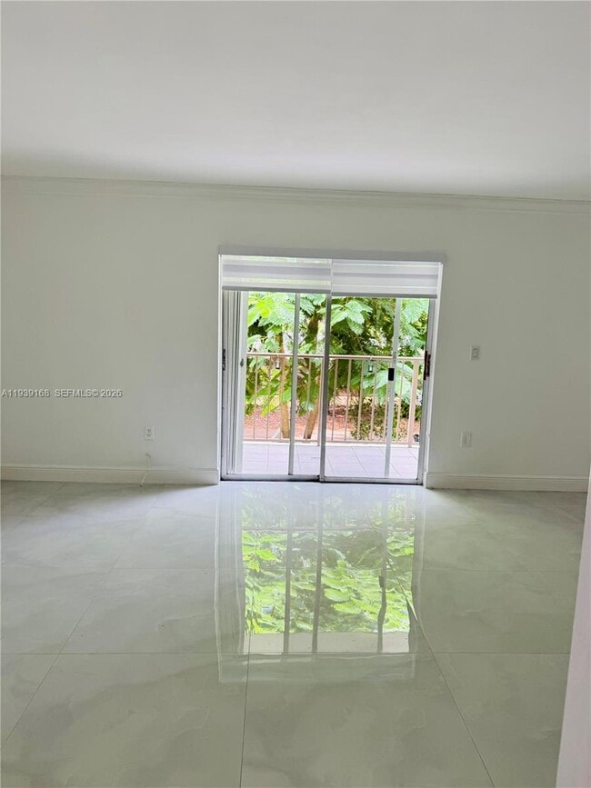 Building Photo - 6961 SW 129th Ave