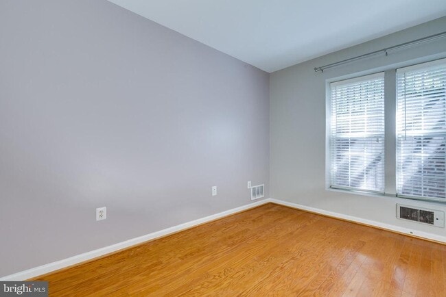 Building Photo - 11582 Cavalier Landing Ct