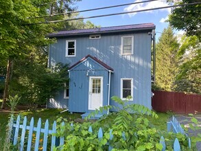 Building Photo - 376 Snyder Hill Rd