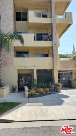 Building Photo - 1634 Malcolm Ave