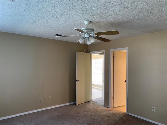 Building Photo - 1203 Custer Rd