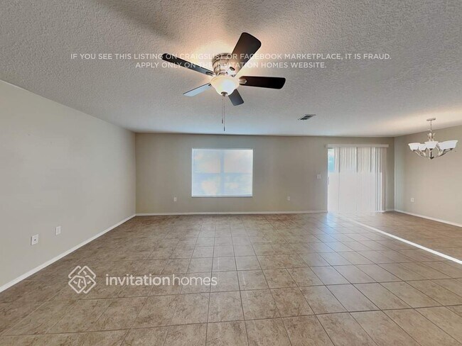 Building Photo - 240 Star Shell Dr