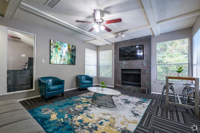 Club Room - Preston Oaks